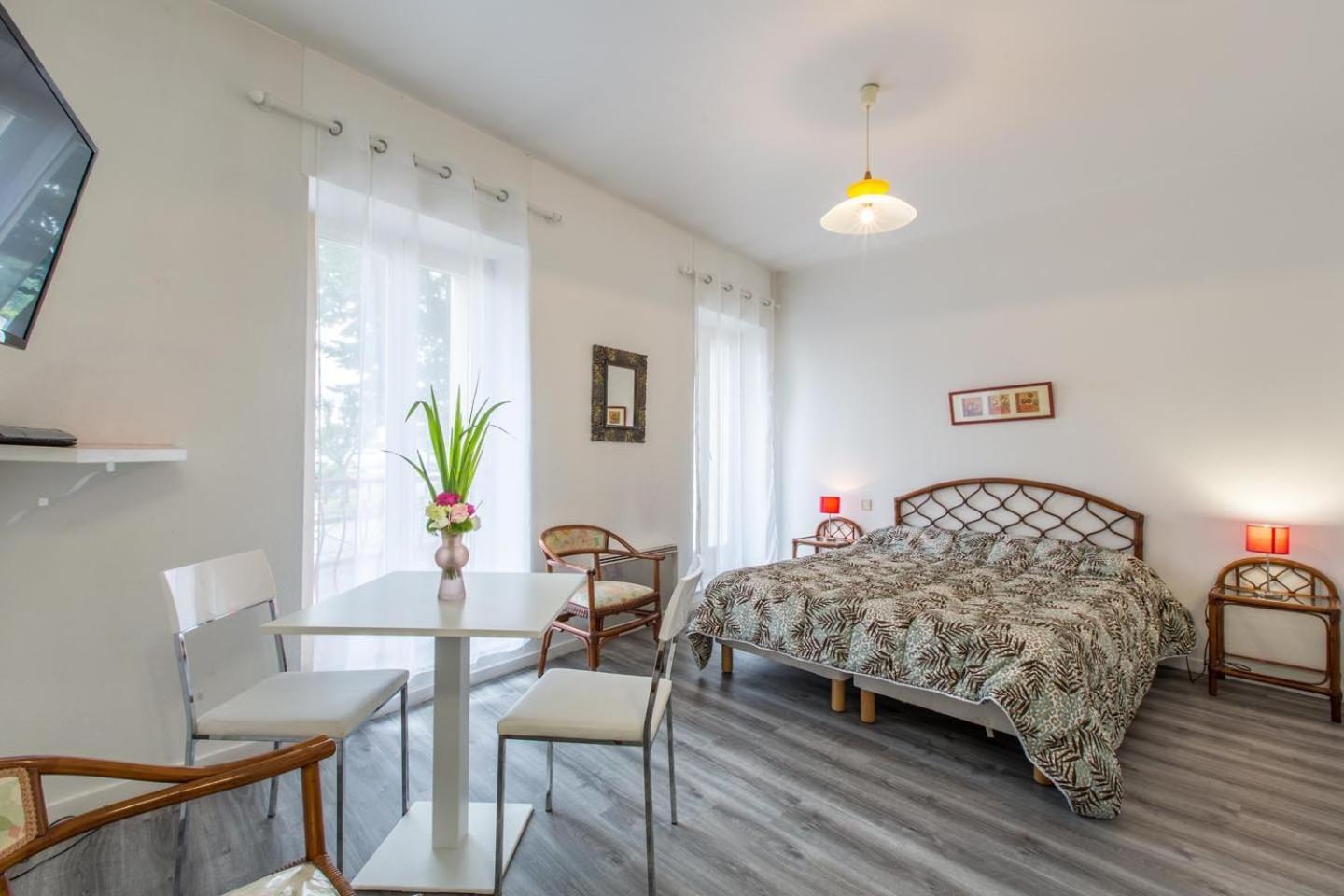 Hotel Bains Sarrailh Dax Exterior photo
